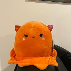 8” Norbu the Dumbo Octopus Squishmallow Brand New With Tags!